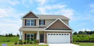 Niecodzienne spojrzenie na drzwi