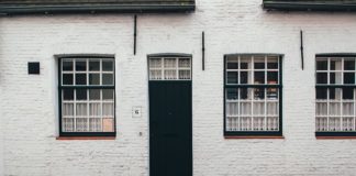 Jakie sprzęty powinny znaleźć się na placu zabaw?