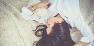 Doczepiane włosy jak prawdziwe