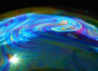 Co powoduje zakłócenia sygnału?