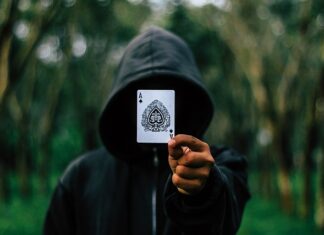 Jak złożyć anonimowy donos na policję?