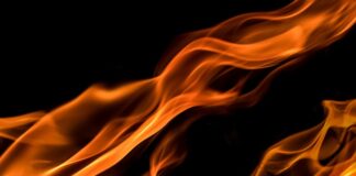 Jak pachnie spalony olej?