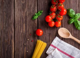 Co zrobić żeby pomidory miały dużo owoców?