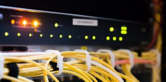 Jak połączyć router z antena zewnętrzna?