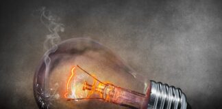 Co oznacza czarny dym w benzynie?